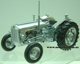 1/16 Massey Ferguson 35X "Brushed Silver"-massey-ferguson,-mh-Model Barn