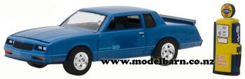 1/64 Chev Monte Carlo SS (1984, blue) & Vintage Petrol Pump Set-chevrolet-and-gmc-Model Barn