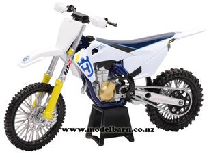 1/12 Husqvarna FC450 (2019)-motorbikes-and-atvs-Model Barn