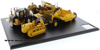 1/50 Caterpillar 621K Motor Scraper & CAT D7C with 70 Scoop Set "Evolution Series"-construction-and-forestry-Model Barn