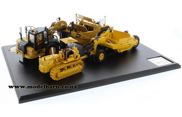 1/50 Caterpillar 621K Motor Scraper & CAT D7C with 70 Scoop Set "Evolution Series"