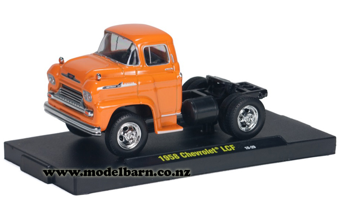 1/64 Chev Spartan LCF Prime Mover (1958, orange)