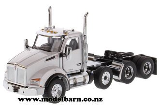 1/50 Kenworth T880 SBFA Tandem Prime Mover (white)-kenworth-Model Barn