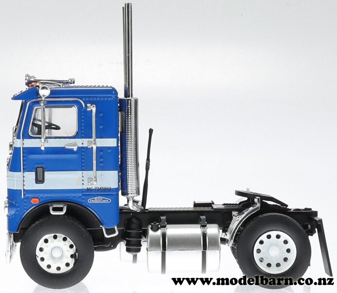 1/43 White Freightliner COE Prime Mover (1976, blue & white 1/43 White Freightliner COE Prime Mover (1976, blue & white