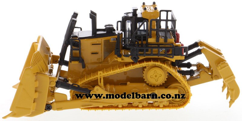 Diecast Masters Caterpillar D11 Dozer TKN Design 1:87 HO