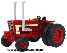 1/32 International 1568 V8 with Duals-international-Model Barn