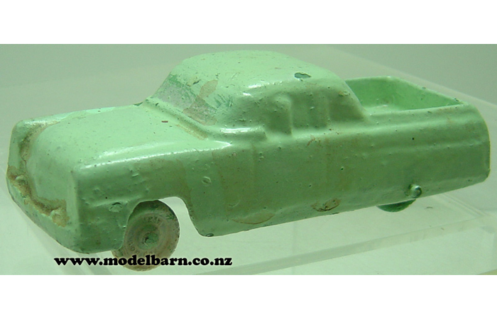 Ford Mainline Ute (turquoise, repainted, 136mm)