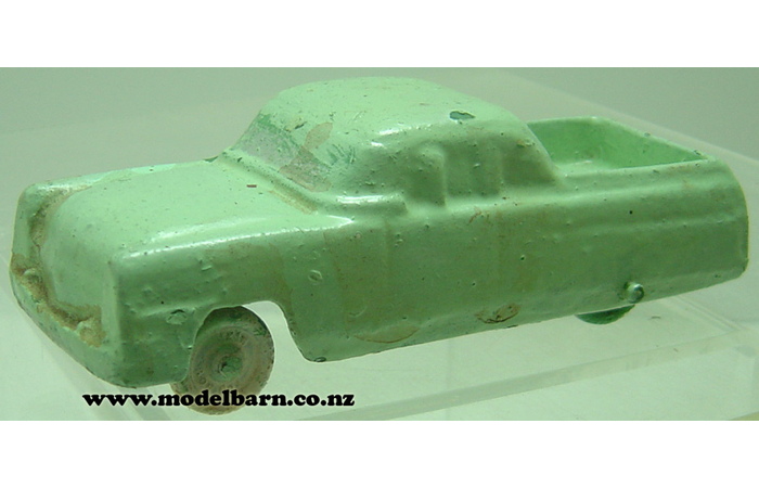 Ford Mainline Ute (turquoise, repainted, 136mm)