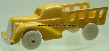 Small Farm Truck (yellow, repainted, 103mm)-fun-ho-toys-Model Barn