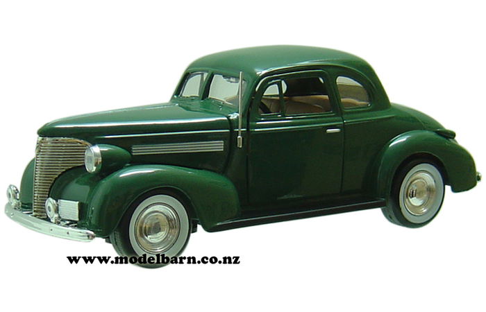 1/24 Chev Coupe (1939, green)
