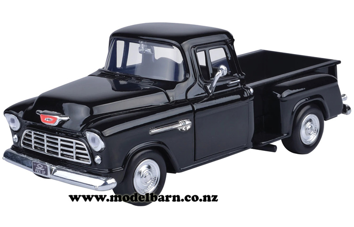 1/24 Chev 5100 Stepside Pick-Up (1955, black)