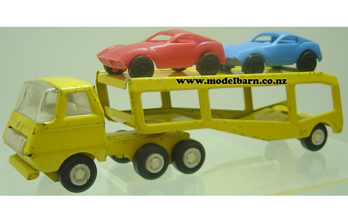 Car Carrier with Plastic Cars (yellow, 235mm) Tiny Tonka