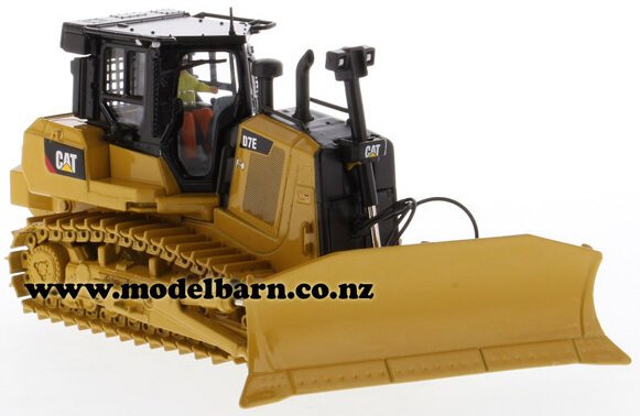 1/50 CAT D7E Bulldozer (pipeline configuration