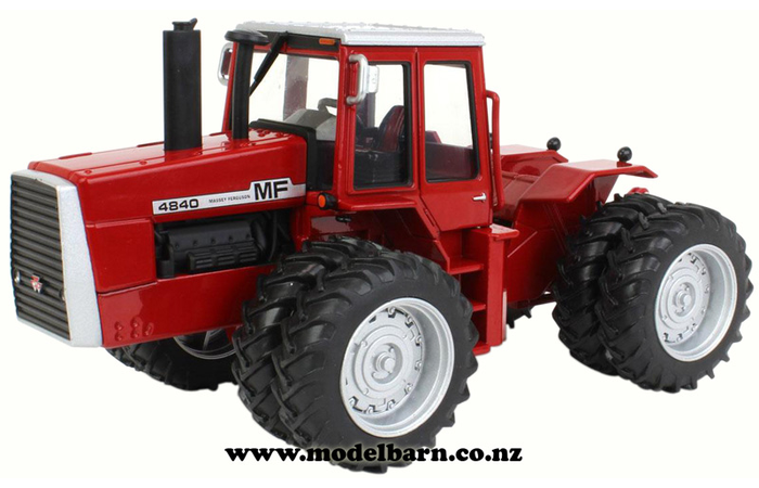 1/32 Massey Ferguson 4840 with Duals All-round "NFTS 2022"