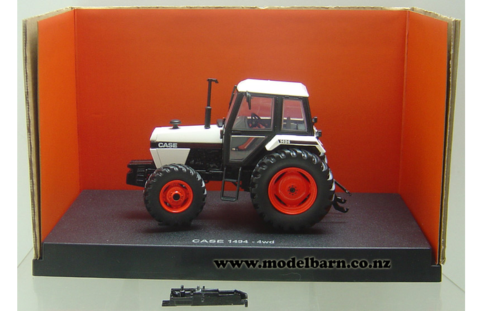 1/32 Case 1494 4WD with Cab (1983) (damaged)