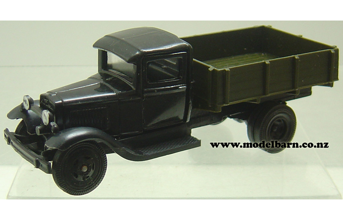 1/43 GAZ AA Army Truck (black)