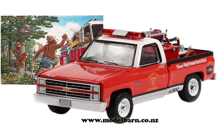 1/64 Chev C20 Pick-Up Fire Engine (1984, red)