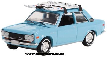 1/64 Datsun 510 2-Door with Roof Rack & Skis (1970, blue)-nissan-and-datsun-Model Barn