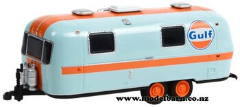 1/64 Airstream Land Yacht Safari Custom Caravan (1971, blue & orange) "Gulf"-motorhomes,-campervans-and-caravans-Model Barn