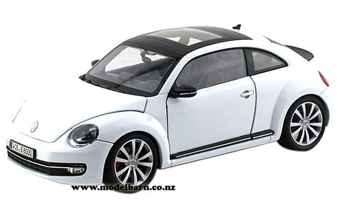 1/24 VW Beetle (2011, white)