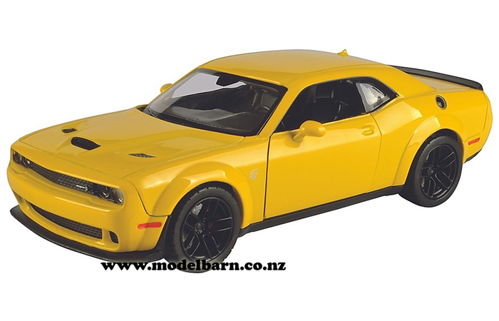 1/24 Dodge Challenger SRT Hellcat (2018, yellow)