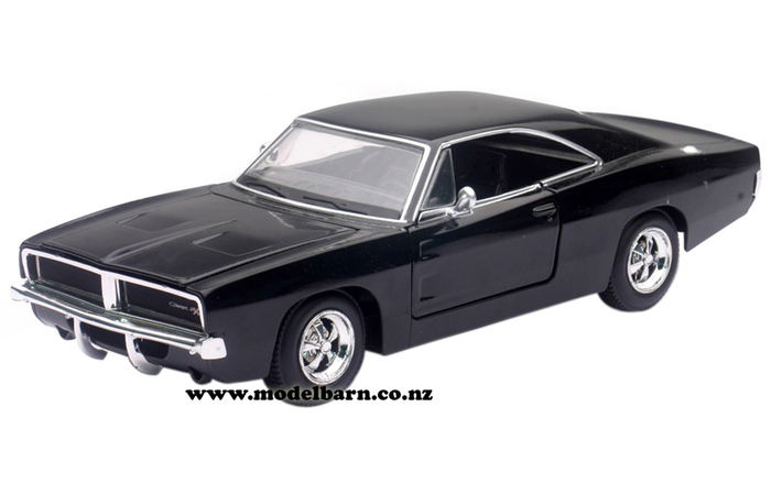 1/25 Dodge Charger R/T (1969, black)