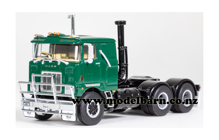 1/50 Mack F700 Prime Mover (dark green & black)