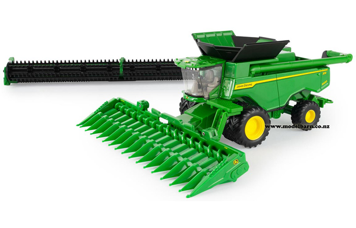 1/64 John Deere X9 1100 Combine Harvester with Grain & Corn Heads (Replica Play)