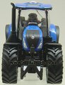 1/32 New Holland T7.300