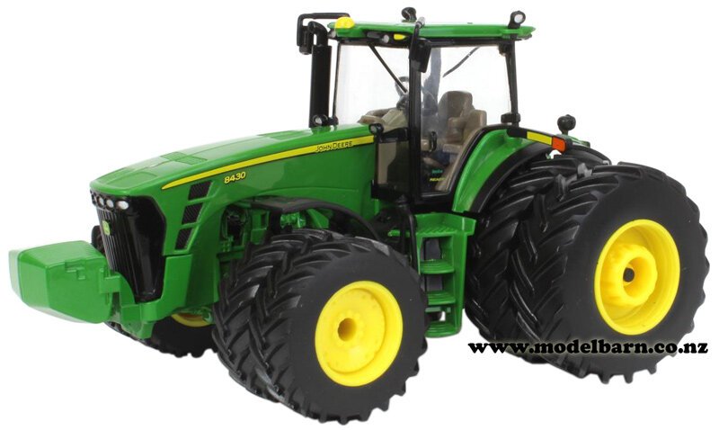 1/32 John Deere 8430 4WD with Duals All-round - Farm Equipment