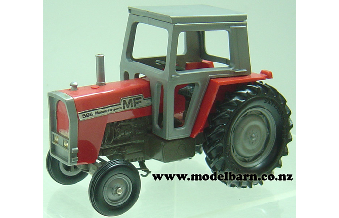 1/32 MF 595 2WD ( missing grill, no driver) Britains