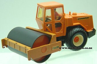 1/32 Dynapac CA25 Articulated Roller (unboxed) Britains-other-construction-Model Barn