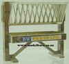 1/32 Feeding Rack (unboxed) Britains
