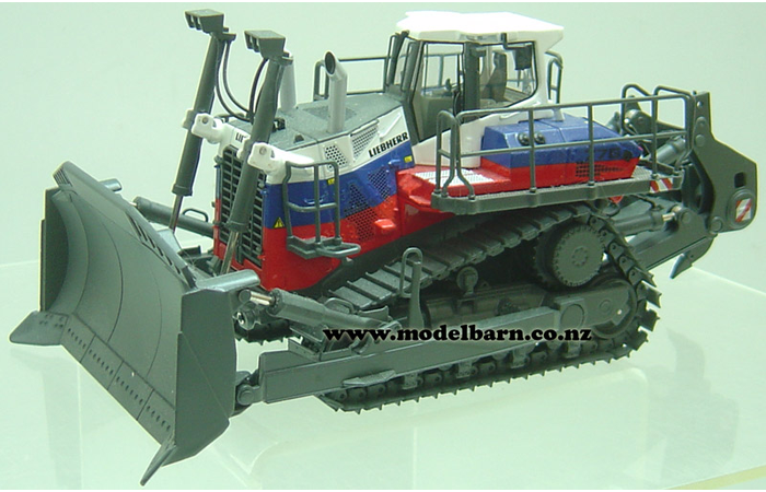 1/50 Liebherr PR776 Bulldozer "Russia Edition"