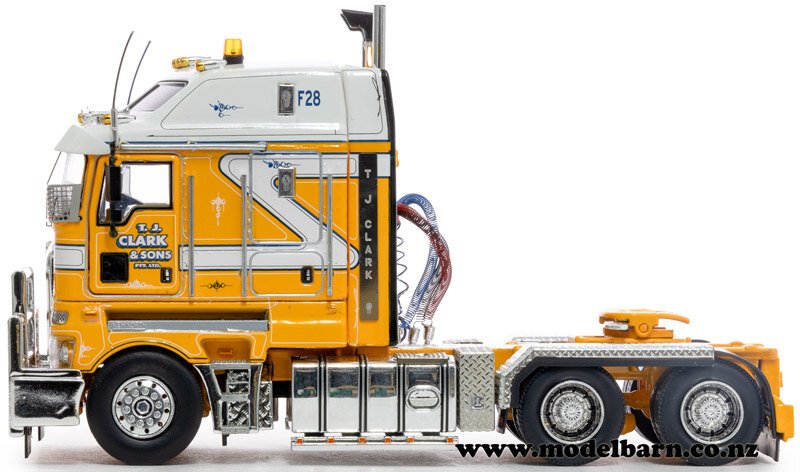 1/50 Kenworth K200 2.8m with Drake 2x8 Dolly & 5x8 Low Loader