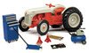 1/16 Ford 8N with Workshop Tools "Restoration Set"