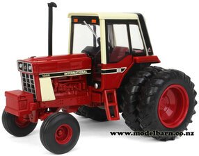 1/32 International 1086 with Cab & Duals-farm-equipment-Model Barn