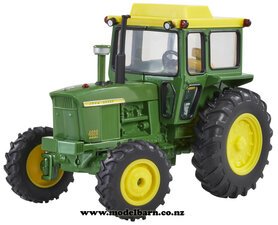 1/32 John Deere 4020 Diesel 4WD with Cab Britains-john-deere-Model Barn