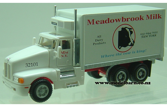 1/87 Kenworth T600 6-Wheel Refer Truck "Meadowbrook Milk"