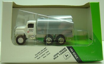 1/64 Milk Tanker "Dairy Co-Op"-other-trucks-Model Barn