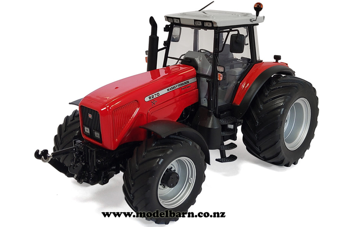 1/32 Massey Ferguson 8270 Xtra with Flotation Tyres