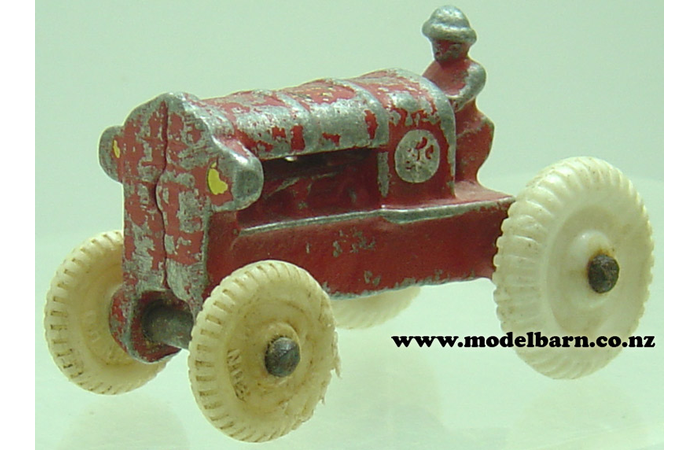 Small Allis-Chalmers Tractor (red, 78mm)