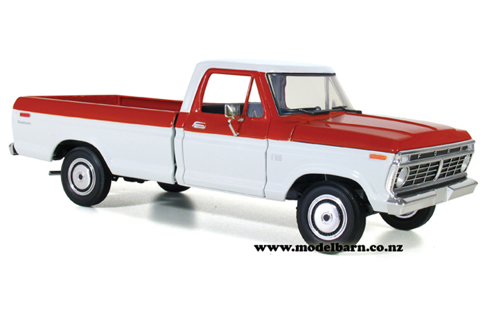 1/25 Ford F-100 Pick-Up (1973, red & white)