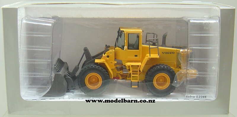 VOLVO L220E ホイールローダ　　1/50スケールモデル 1/50 Volvo L220E Wheel Loader - Construction & Forestry