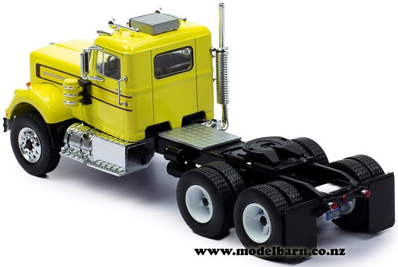 Western Star 4864 Zugmaschine 1970 Jaune – Ixo Models 1/43 – Tracteur Route