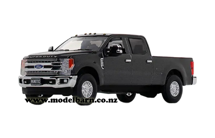 1/50 Ford F-250 Super Duty Pick-Up (Magnetic Black)