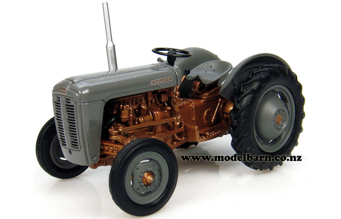 1/43 Ferguson FE-35 (grey & gold) (1956)