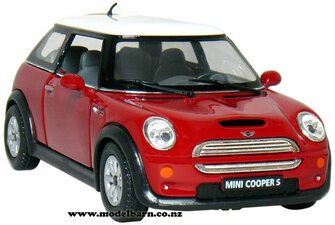 1/28 Mini Cooper S (red & white)-mini-Model Barn