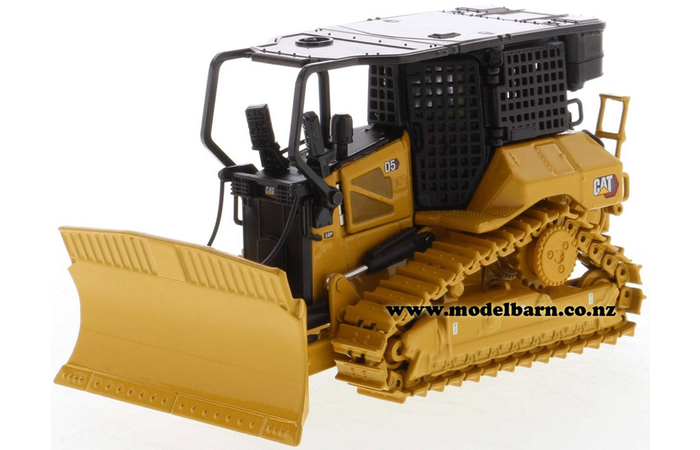 1/50 Caterpillar D5 XR LGP Fire Suppression Bulldozer