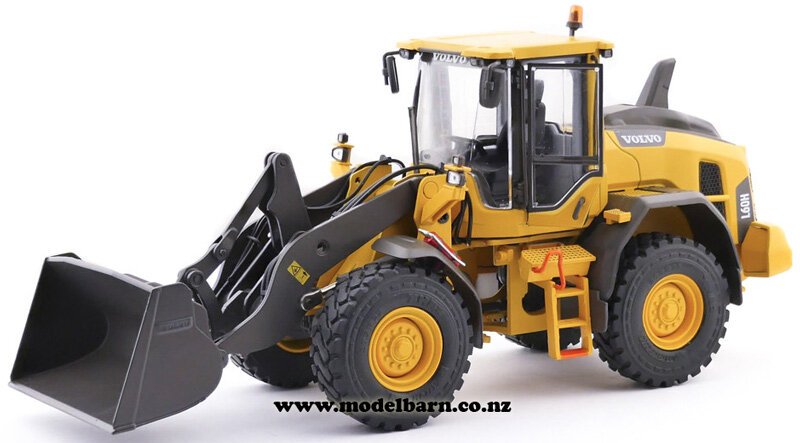 13R-012 AT 1/32 ボルボ L60H Black Edition 1/32 Volvo L60H Wheel Loader - Construction & Forestry-Volvo